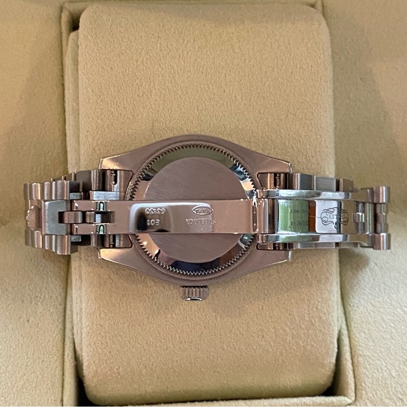Rolex Lady Datejust 26 White Diamond Steel Watch - Picture 6 of 12